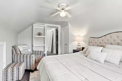 Bedroom - 2521 33rd St, Moline, IL 61265 photo 3 of 3