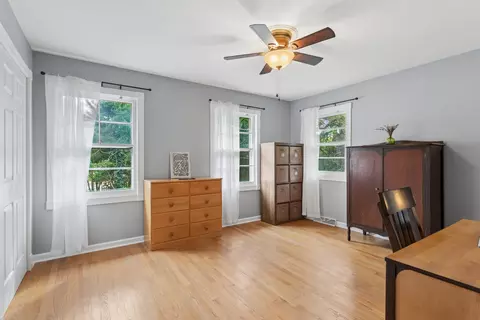 Bedroom - 21 E Hillside Rd, Naperville, IL 60540 photo 2 of 2