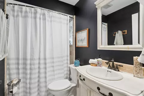 Bath - 21 E Hillside Rd, Naperville, IL 60540 photo 2 of 3