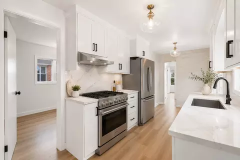 Kitchen - 7101 W Devon Ave, Chicago, IL 60631 photo 5 of 6