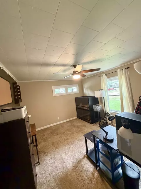Other - 205 W 6th St, Benton, IL 62812 photo 2 of 2