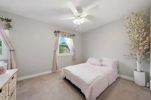 Bedroom - 14101 E Laramie Ct, Crestwood, IL 60418 photo 1 of 5
