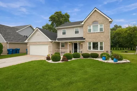 Exterior - 14101 E Laramie Ct, Crestwood, IL 60418 photo 2 of 10