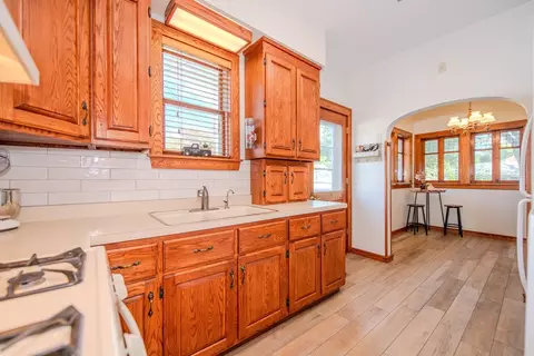 Kitchen - 426 E Jefferson St, Morris, IL 60450 photo 3 of 3