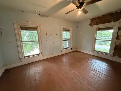 Bedroom - 115 W James St, Dwight, IL 60420 photo 1 of 2