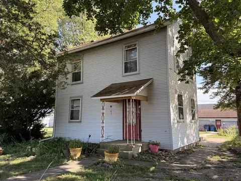 Exterior - 115 W James St, Dwight, IL 60420 photo 2 of 3