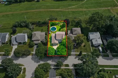 View/Area - 655 Crest Dr, Cary, IL 60013 photo 2 of 5