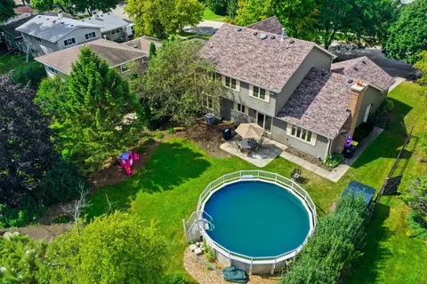 View/Area - 655 Crest Dr, Cary, IL 60013 photo 1 of 5