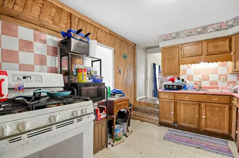 Kitchen - 306 S Maple St, Brighton, IL 62012 photo 2 of 2