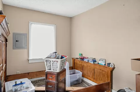 Bedroom - 306 S Maple St, Brighton, IL 62012 photo 7 of 8