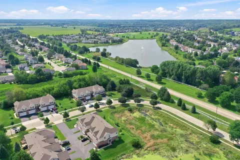 View/Area - 1012 Draper Rd, Mchenry, IL 60050 photo 4 of 6