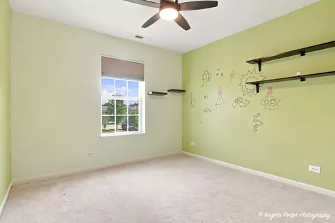 Bedroom - 1012 Draper Rd, Mchenry, IL 60050 photo 5 of 6