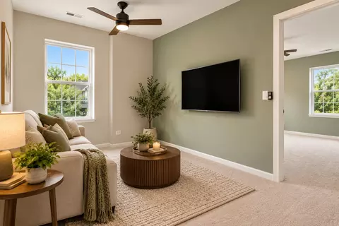 Living - 1012 Draper Rd, Mchenry, IL 60050 photo 4 of 4