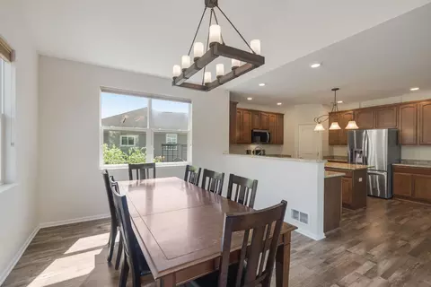 Dining - 422 W Amberside Dr, Elgin, IL 60124 photo 2 of 2