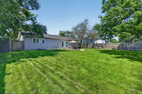 Exterior - 2021 Lancaster Ln, Wheaton, IL 60189 photo 7 of 12