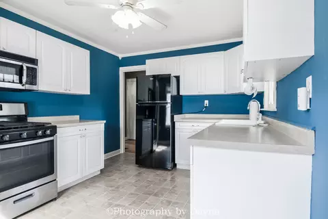 Kitchen - 1536 S 6th Ave, Kankakee, IL 60901 photo 1 of 1