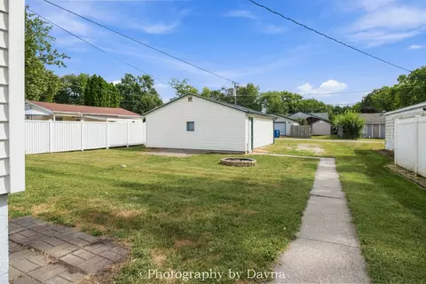 Exterior - 1536 S 6th Ave, Kankakee, IL 60901 photo 2 of 3