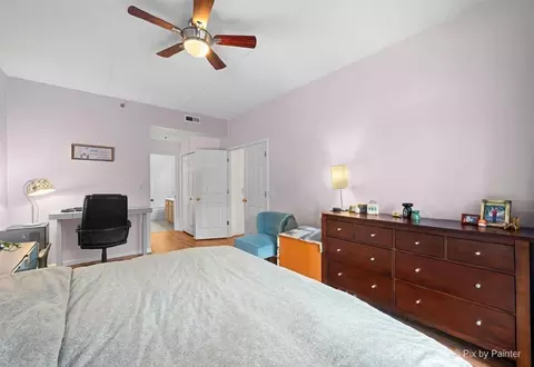 Bedroom - 3100 Town Square Dr #101, Rolling Meadows, IL 60008 photo 2 of 3