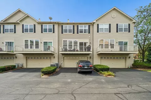 Exterior - 1628 Edinburgh Dr #100-2, Bartlett, IL 60103 photo 4 of 4