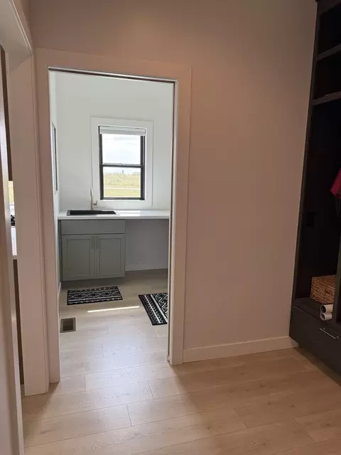 Other - 237 W Torrey Pines Dr, Eldridge, IA 52748 photo 2 of 7