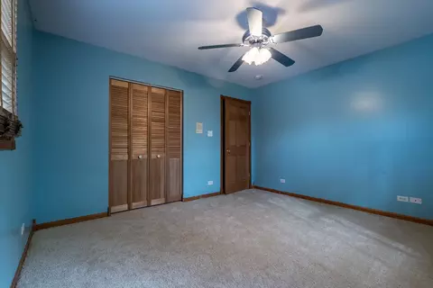 Bedroom - 3305 Pheasant Dr, Rolling Meadows, IL 60008 photo 3 of 12