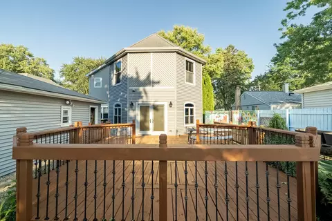 Exterior - 3305 Pheasant Dr, Rolling Meadows, IL 60008 photo 6 of 9