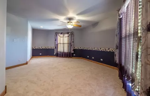 Bedroom - 3305 Pheasant Dr, Rolling Meadows, IL 60008 photo 2 of 12
