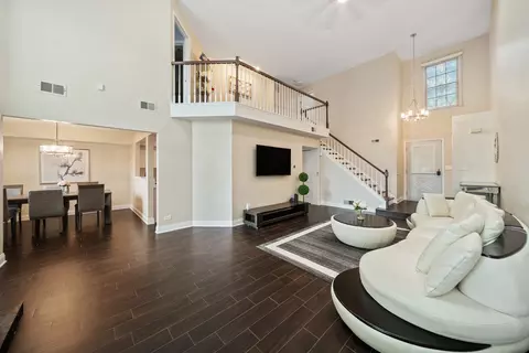 Other - 4825 Turnberry Dr, Hoffman Estates, IL 60010 photo 1 of 4