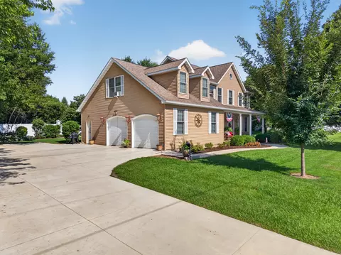 Exterior - 202 S Division St, Mark, IL 61340 photo 3 of 15