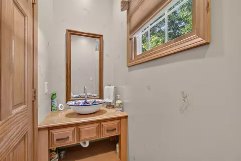 Bath - 202 S Division St, Mark, IL 61340 photo 1 of 4