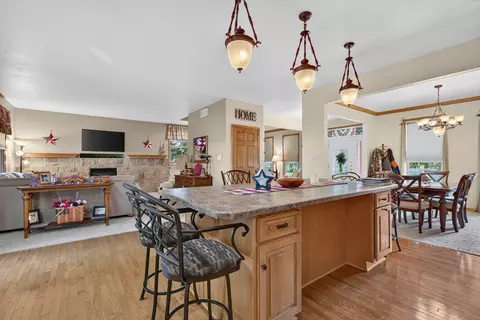 Other - 202 S Division St, Mark, IL 61340 photo 2 of 8