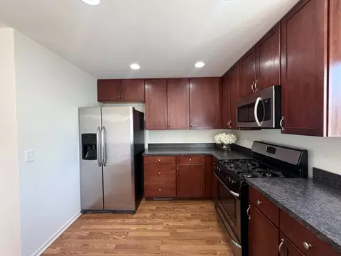 Kitchen - 14604 Thomas Jefferson Dr, Plainfield, IL 60544 photo 5 of 5