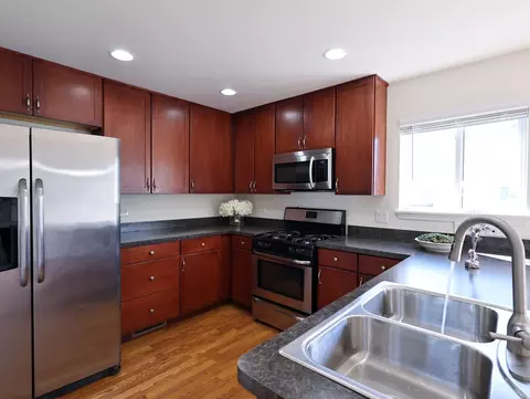 Kitchen - 14604 Thomas Jefferson Dr, Plainfield, IL 60544 photo 2 of 5