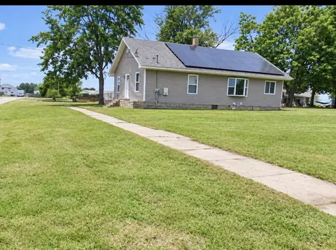 Exterior - 603 Union Ave, Dowell, IL 62927 photo 2 of 3