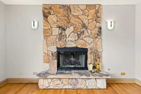Living - 1125 Darin Dr, Lockport, IL 60441 photo 9 of 9