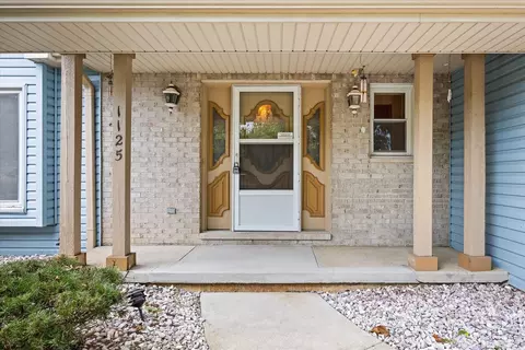 Exterior - 1125 Darin Dr, Lockport, IL 60441 photo 2 of 6