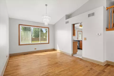 Living - 1125 Darin Dr, Lockport, IL 60441 photo 6 of 9