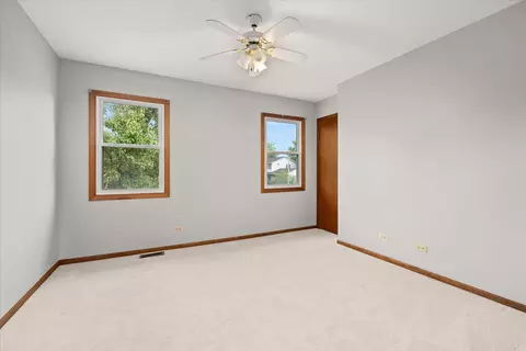 Bedroom - 1125 Darin Dr, Lockport, IL 60441 photo 2 of 4