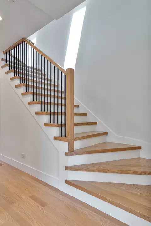 Entry Way - 5000 W Argyle St, Chicago, IL 60630 photo 1 of 1