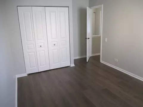 Bedroom - 500 Rose Ln, Bartlett, IL 60103 photo 1 of 6