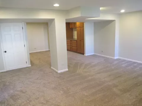 Living - 500 Rose Ln, Bartlett, IL 60103 photo 10 of 10