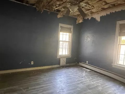 Bedroom - 632 N Pershing St, Energy, IL 62933 photo 1 of 2