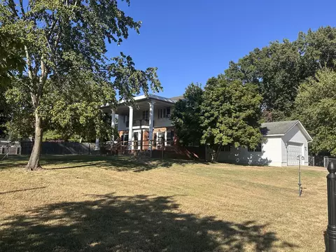 Exterior - 632 N Pershing St, Energy, IL 62933 photo 8 of 8