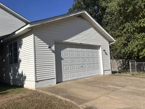 Exterior - 632 N Pershing St, Energy, IL 62933 photo 7 of 8
