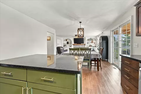 Kitchen - 1403 Kickapoo Creek Rd, Bloomington, IL 61705 photo 4 of 4