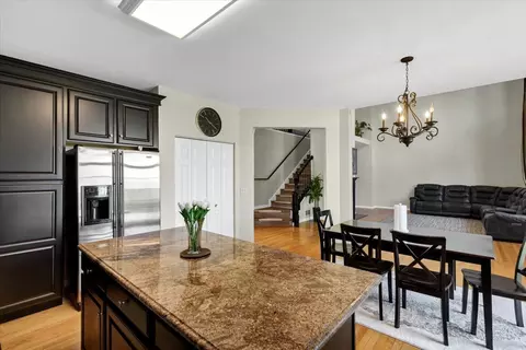 Kitchen - 25202 Gettysburg Rd, Plainfield, IL 60544 photo 3 of 5