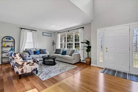 Entry Way - 25202 Gettysburg Rd, Plainfield, IL 60544 photo 1 of 2