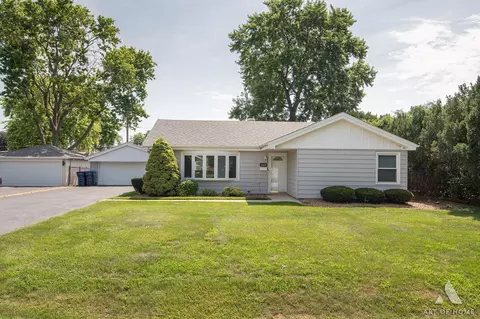 11655 S Nagle Ave, Worth, IL 60482