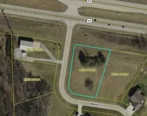 1517 Wildlife Dr, Blue Grass, IA 52726