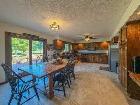Dining - 7 Pinehurst Dr, Mattoon, IL 61938 photo 4 of 4